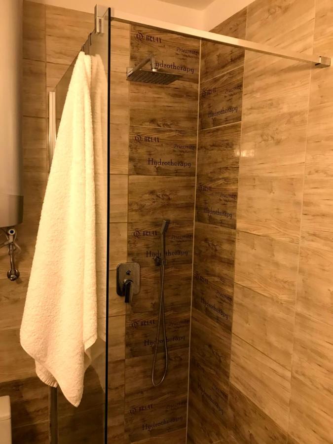 Dany Rose Apartman Daire Eğri Dış mekan fotoğraf